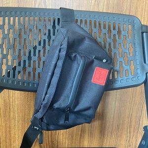 HERSCHEL SUPPLY CO. DARTHVADER SEVENTEEN HIP PACK
